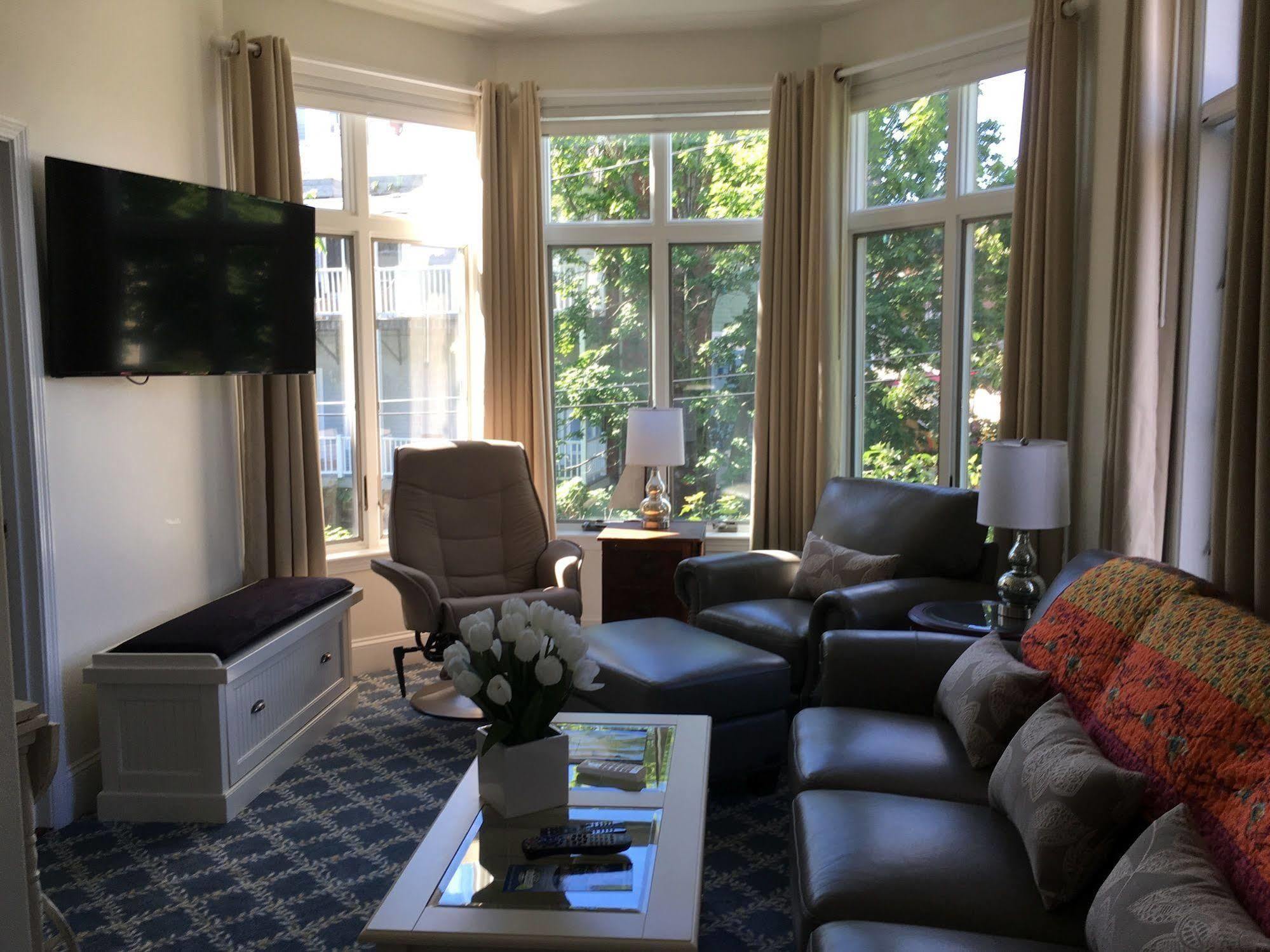 Camden Riverhouse Hotel And Inn Ngoại thất bức ảnh